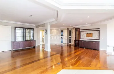 Apartamento com 3 quartos para alugar na Rua Coronel Dulcídio, 1205, Água Verde, Curitiba