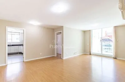 Apartamento com 3 quartos para alugar na Rua Desembargador Motta, 3510, Bigorrilho, Curitiba