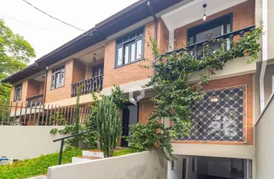 Casa com 3 quartos para alugar na Rua Ângelo Zeni, 238, Bom Retiro, Curitiba