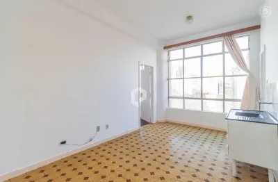 Sala comercial com 1 sala para alugar na Rua Candido Lopes, 289, Centro, Curitiba