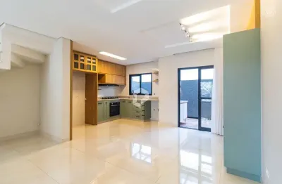 Casa com 3 quartos para alugar na Professor Maria De Assumpção, 2186, Hauer, Curitiba