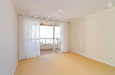 Apartamento com 3 quartos para alugar na Rua Desembargador Motta, 2290, Batel, Curitiba