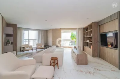 Apartamento com 3 quartos para alugar na Avenida Silva Jardim, 2939, Água Verde, Curitiba