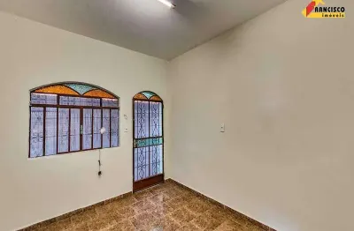 Casa à venda, 3 quartos, 4 vagas, icaraí - divinópolis/mg