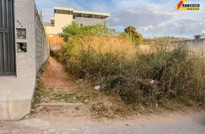 Terreno à venda no Quinta das Palmeiras, Divinópolis 