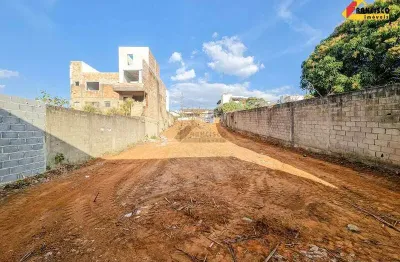 Terreno à venda no Belvedere, Divinópolis 