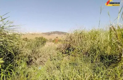 Terreno à venda no São Roque, Divinópolis 