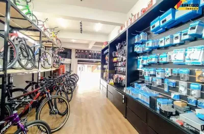 Ponto comercial à venda no Bom Pastor, Divinópolis 