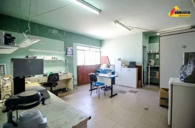 Sala comercial à venda no Centro, Divinópolis 