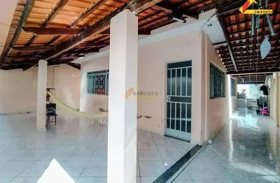 Casa à venda, 2 quartos, 2 vagas, manoel valinhas - divinópolis/mg
