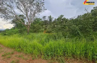Terreno à venda no Santo André, Divinópolis 