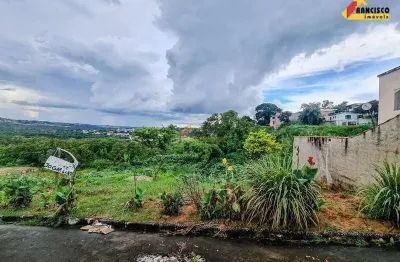 Terreno à venda no São José, Divinópolis 