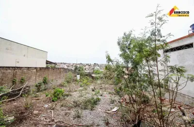 Terreno à venda no Santa Lúcia, Divinópolis 
