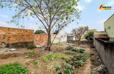 Terreno à venda no Santa Lúcia, Divinópolis 
