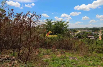 Terreno à venda no Jardinópolis, Divinópolis 