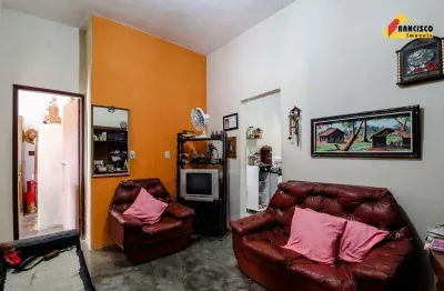 Casa à venda, 2 quartos, 2 vagas, eldorado - divinópolis/mg