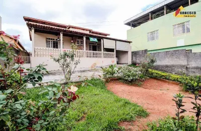 Casa à venda, 3 quartos, 4 vagas, belvedere - divinópolis/mg