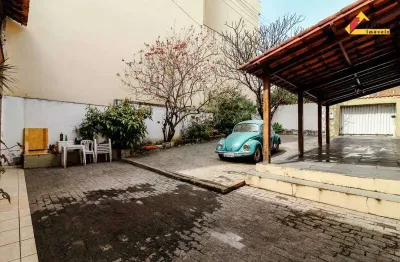 Terreno à venda no Centro, Divinópolis 