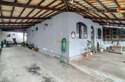 Casa à venda, 2 quartos, 2 vagas, dona quita - divinópolis/mg