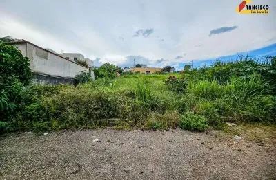 Terreno à venda no Jardim Candidés, Divinópolis 