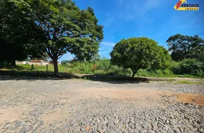 Terreno à venda no Interlagos, Divinópolis 