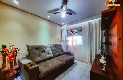 Casa à venda, 3 quartos, 1 suíte, 5 vagas, geraldo pereira - divinópolis/mg
