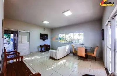 Sítio à venda, 3 quartos, 1 vaga, ermida - divinópolis/mg
