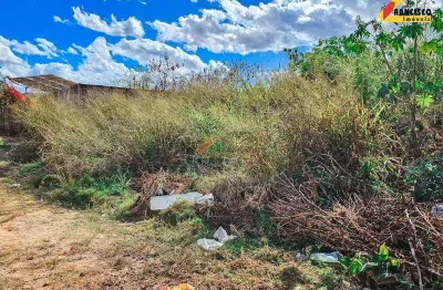 Terreno à venda no Oliveiras, Divinópolis 