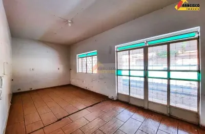 Casa à venda, 3 quartos, 1 suíte, 1 vaga, das oliveiras - divinópolis/mg