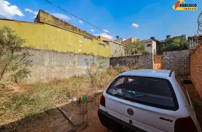 Terreno à venda no Vale do Sol, Divinópolis 