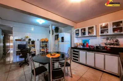 Casa à venda, 4 quartos, 1 suíte, danilo passos - divinópolis/mg