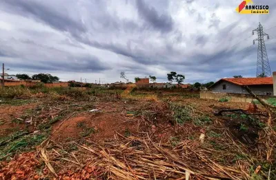 Terreno à venda no Oliveiras, Divinópolis 