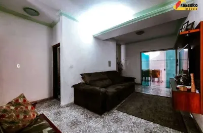 Casa à venda, 5 quartos, 2 suítes, 4 vagas, bom pastor - divinópolis/mg