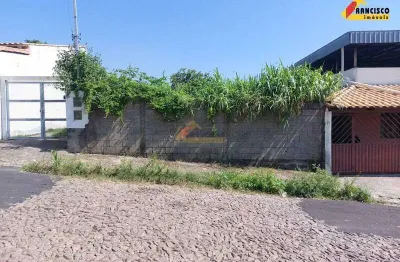 Terreno à venda no Paraíso, Divinópolis 