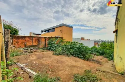 Terreno à venda no São Roque, Divinópolis 