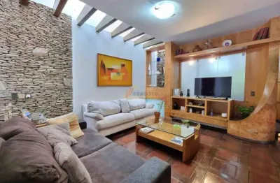 Casa à venda, 5 quartos, 2 suítes, 2 vagas, centro - divinópolis/mg