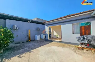 Casa à venda, 3 quartos, 2 vagas, bom pastor - divinópolis/mg