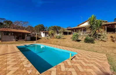 Sítio à venda, 3 quartos, 1 suíte, 2 vagas, cacôco - divinópolis/mg