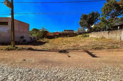 Terreno à venda no Jardim das Acácias, Divinópolis 