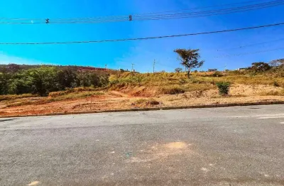 Terreno à venda no Campina Verde, Divinópolis 