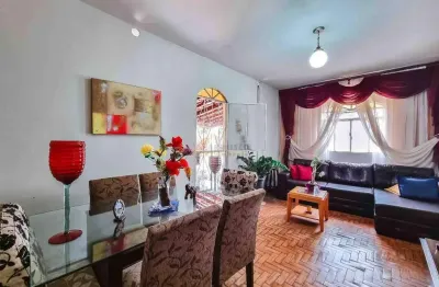 Casa com 3 quartos à venda no São José, Divinópolis 