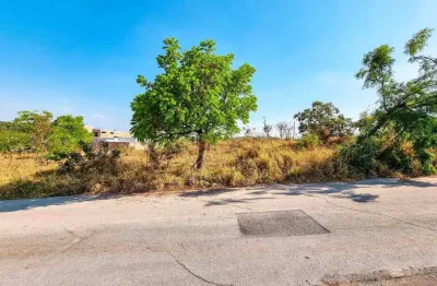 Terreno à venda no Residencial Lagoa Park, Divinópolis 