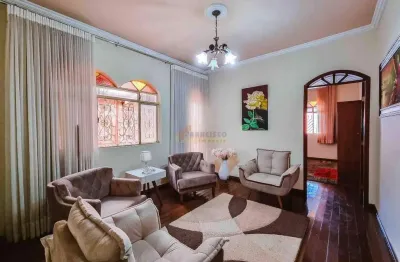 Casa à venda, 3 quartos, 2 suítes, 4 vagas, interlagos - divinópolis/mg