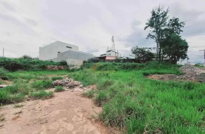 Terreno à venda no Geraldo Pereira, Divinópolis 