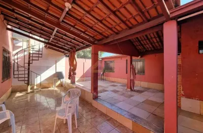 Casa à venda, 3 quartos, 2 vagas, niterói - divinópolis/mg