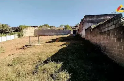 Terreno à venda no Oliveiras, Divinópolis 