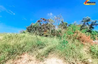 Terreno à venda no São Bento, Divinópolis 