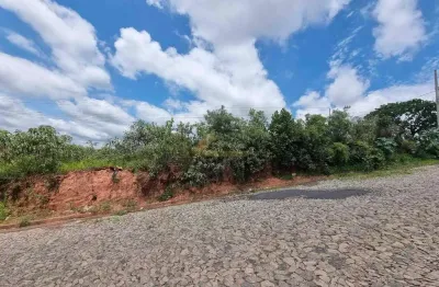 Terreno à venda no Belvedere, Divinópolis 