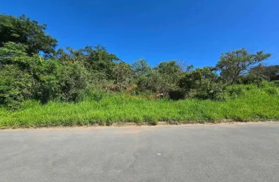 Terreno à venda no Jardinópolis, Divinópolis 