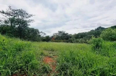 Terreno à venda no Jardinópolis, Divinópolis 